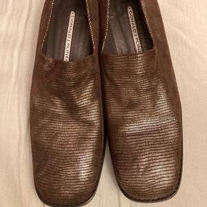 DONALD J PLINER SLIP-ON LOAFER / SZ 8M